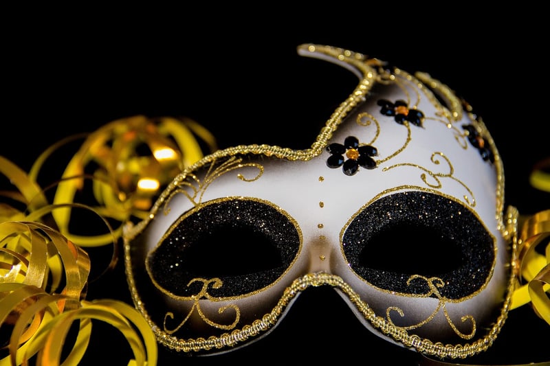 Paper Plate Masks